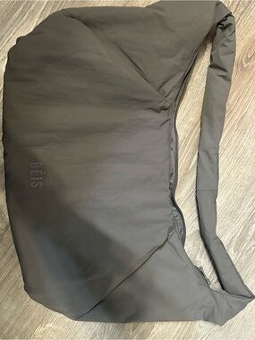 BEIS Gray Travel Sling Bag